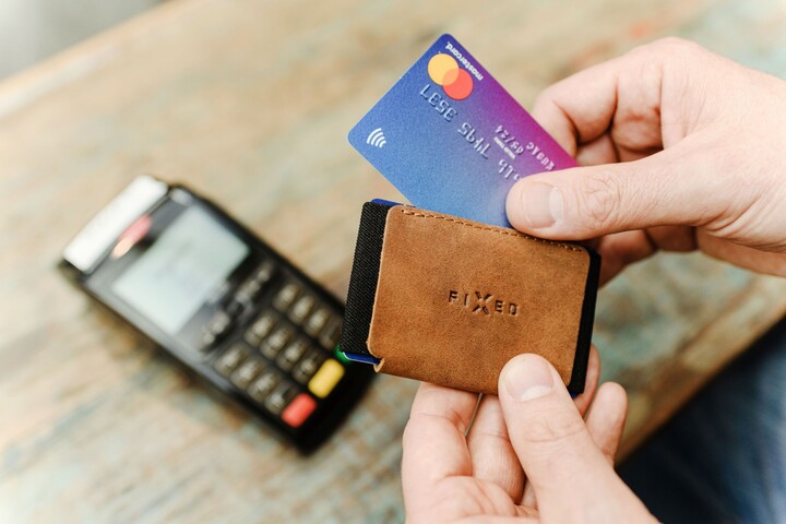 FIXED peněženka Smile Tiny Wallet se smart trackerem, hnědá_2022499754
