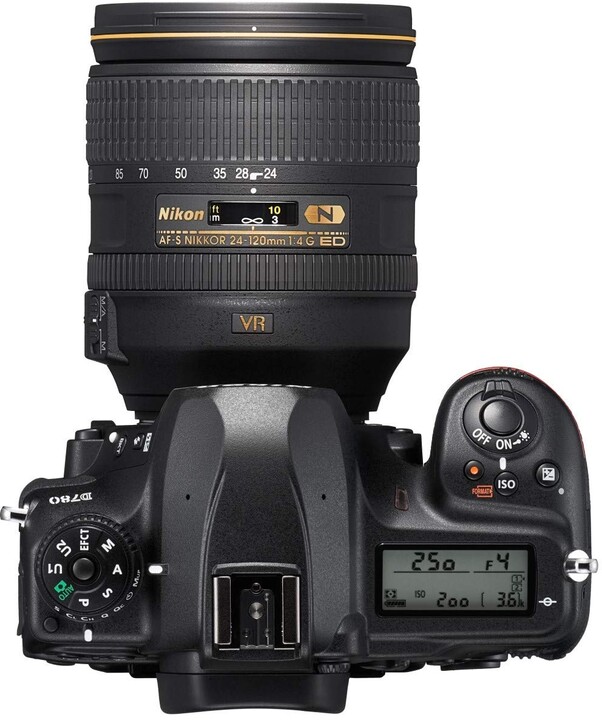 Nikon D780 tělo + 24–120 mm AF-S VR_1854416475