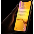 Jde to i levněji. A zábavněji, ukazuje iPhone Xr