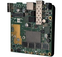 Mikrotik RouterBOARD L23UGSR-5HaxD2HaxD - Wi-Fi 6, Dual-band, 4x MMCX_165023926
