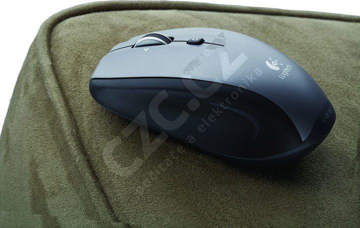 Logitech Couch Mouse M515, stříbrná_749420388
