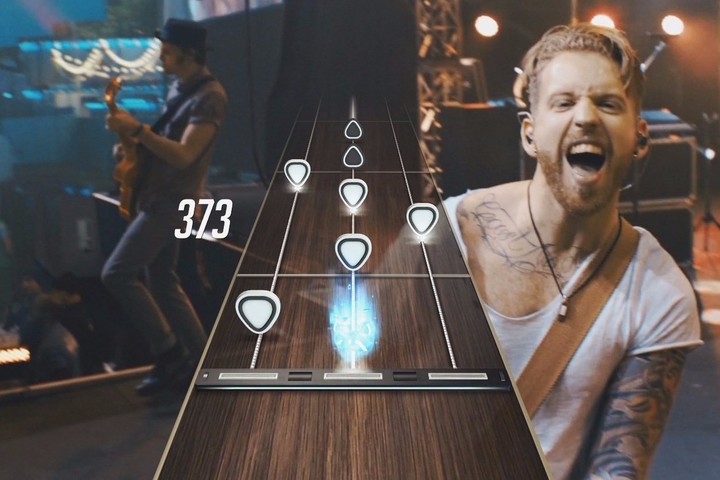 Guitar Hero Live (Xbox ONE)_716312101