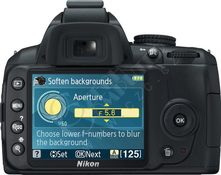 Nikon D3000 + objektiv 18-105 VR_16899781