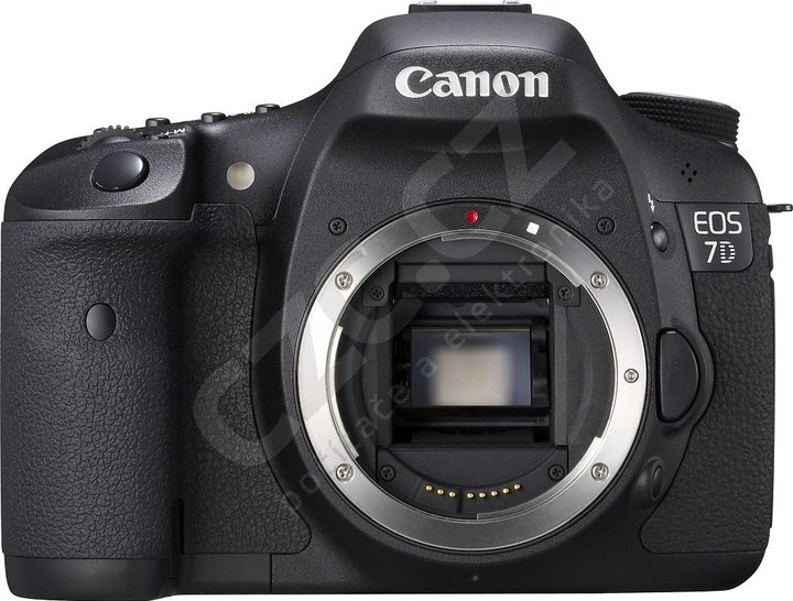 Canon EOS 7D + blesk Speedlite 580EX_1098423419