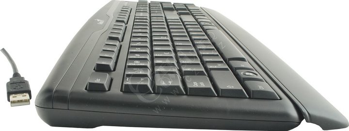 CZC HAL3000 9202 + LCD 19"_1764853344