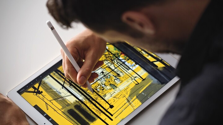 Apple Pencil bude dostupnější, levný model přijde už v listopadu