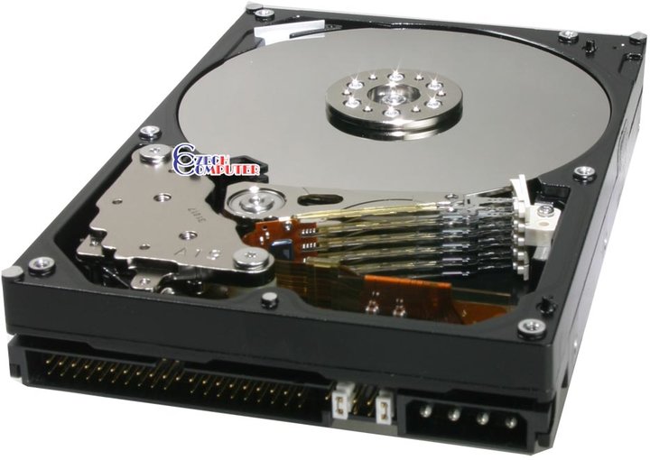 Hitachi Deskstar T7K500 HDT725050VLAT80 - 500GB_2026761017
