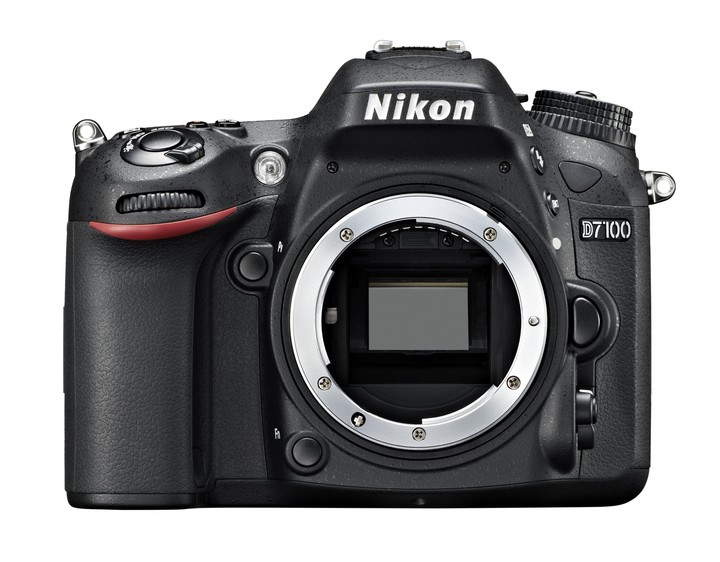 Nikon D7100 + 18-105 AF-S DX VR_2095136637