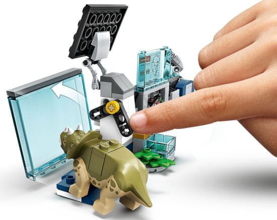 LEGO® Jurassic World 75939 Laboratoř Dr. Wu: Útěk dinosauřích mláďat_1735677107