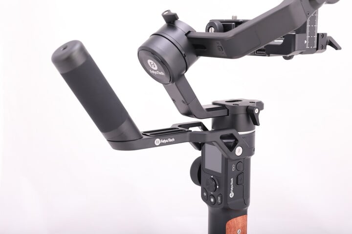 Feiyu Tech AK2000S Advanced, stabilizátor pro kamery, DSLR i malé fotoaparáty, černá