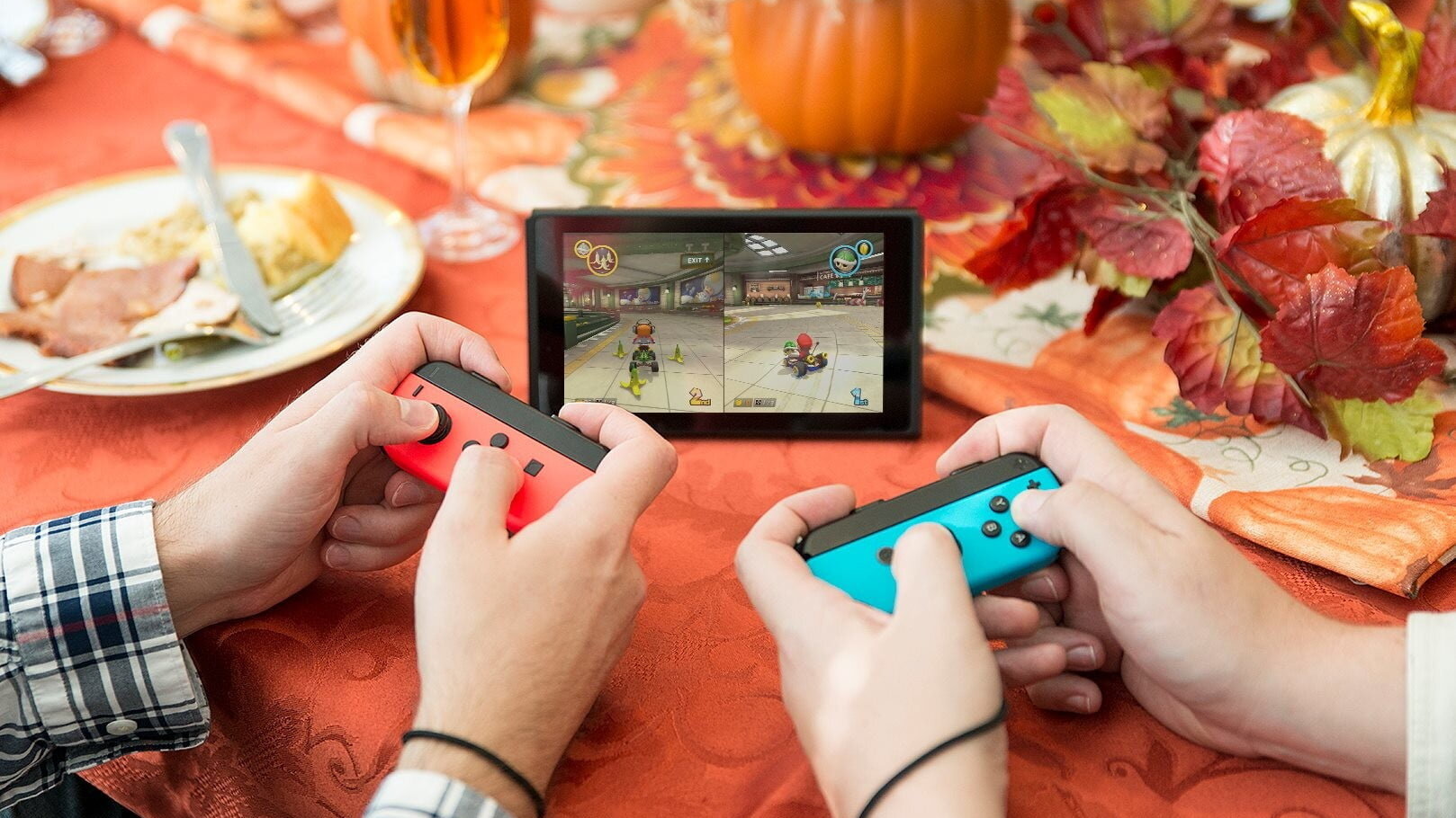 Zájem o Switch neutichá, Nintendo ale brzdí čipová krize
