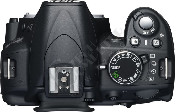 Nikon D3100 + objektivy 18-55 II AF-S DX a 55-200 AF-S_1269300776