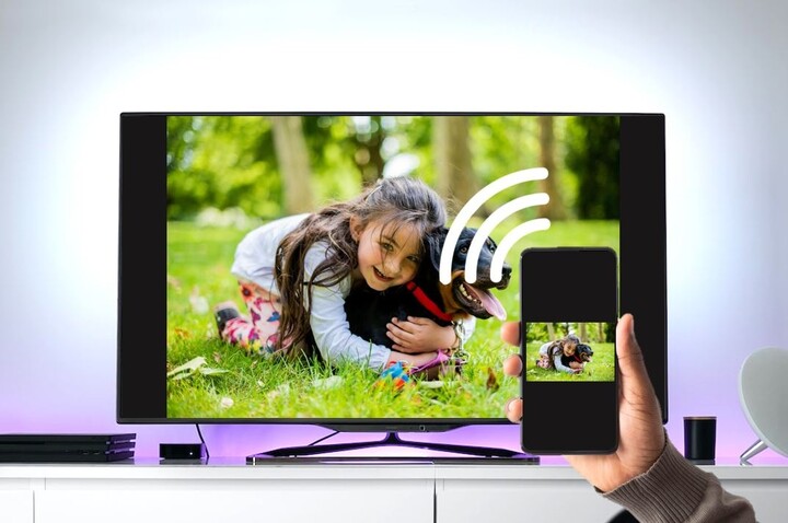 Jak připojit telefon k televizi – zrcadlení obrazovky a přehrávání médií