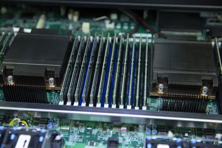 Kingston Server Premier 16GB DDR4 3200 CL22 ECC Reg, 1Rx4, Micron_235055677