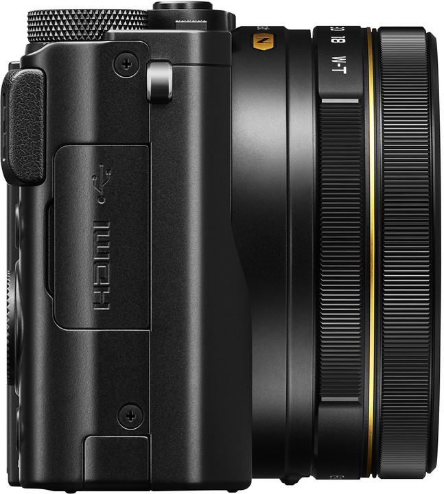Nikon DL 18-50mm_1791989829