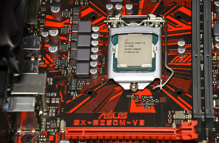 CZC konfigurovatelné PC GAMING - Core i5 (Kaby Lake)_1283087188