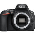 Nikon D5600 + 18-105 AF-S DX VR_2030190756