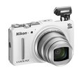 Nikon Coolpix S9700, bílá_745074316