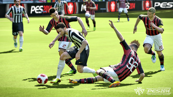 Pro Evolution Soccer 2014 (PC)_254851376