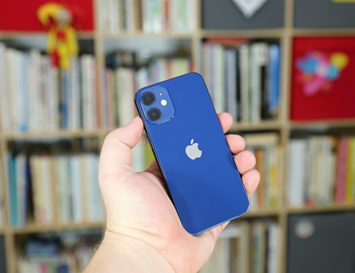 Recenze: Apple iPhone 12 mini – nejlepší z nejmenších