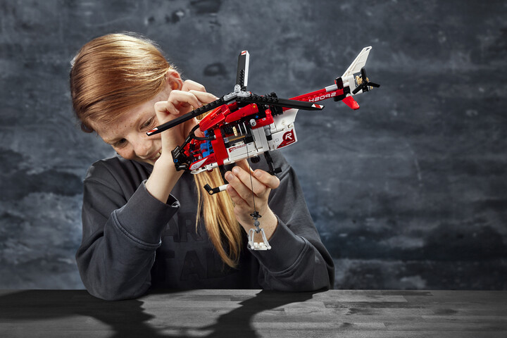 LEGO® Technic 42092 Záchranářský vrtulník_252952741