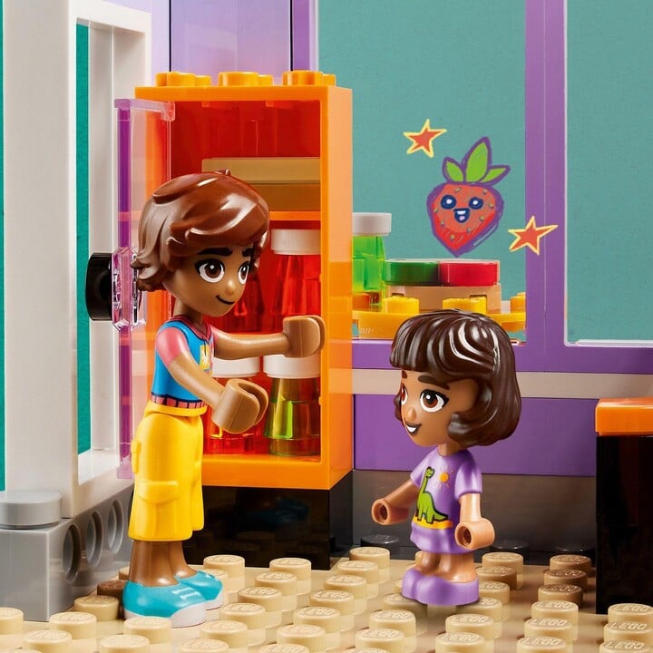 LEGO® Friends 41747 Komunitní kuchyně v městečku Heartlake_358756015