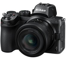 Nikon Z 5 + 24-50mm f/4.0-6.3 VOA040K001