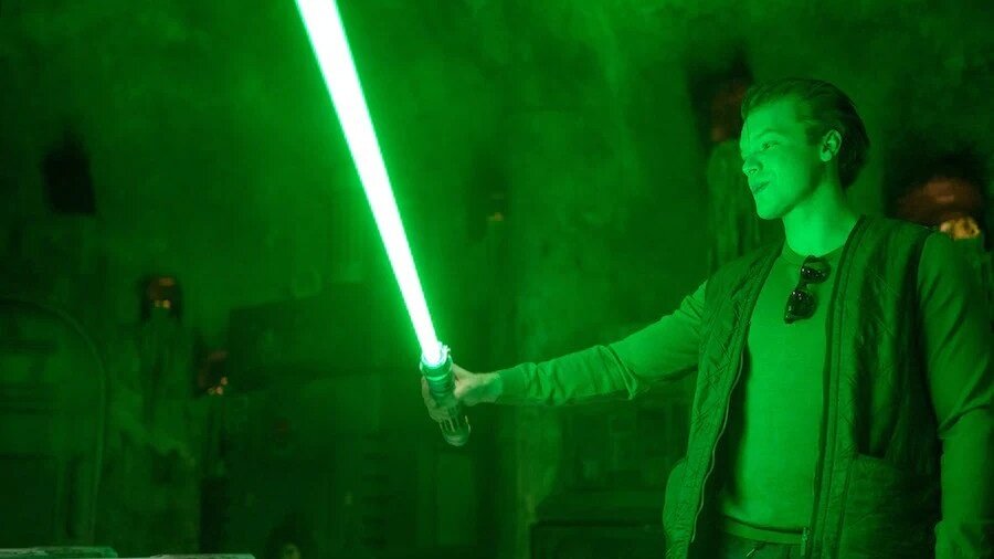 Světelný meč ze Star Wars Jedi: Fallen Order si může koupit kdokoliv