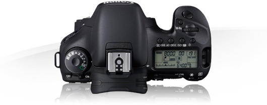 Canon EOS 7D + objektiv EF 15-85 IS_701245004