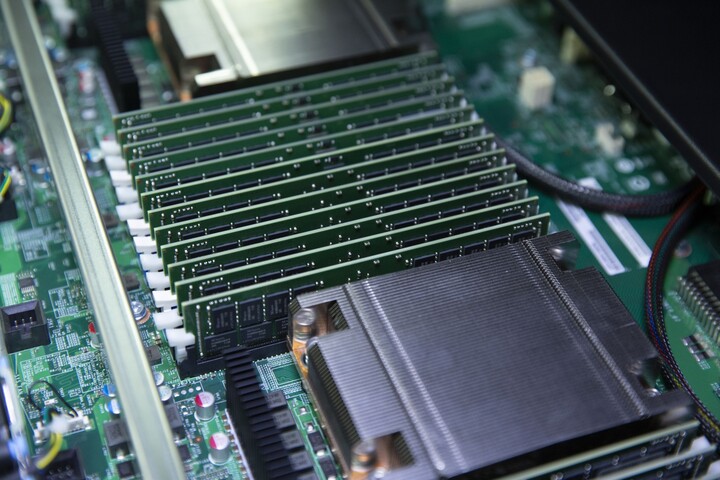 Kingston Server Premier 8GB DDR4 3200 CL22 ECC, 1Rx8, Hynix D Rambus_164672573