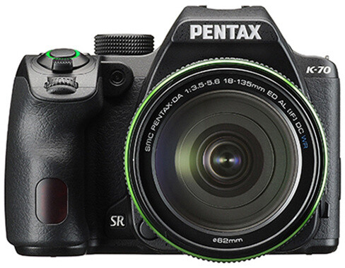 Pentax K-70, černá + DA 18-135mm WR_1593764397
