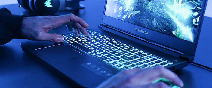 Herní notebook ACER Predator Triton 300 PT31551539R černý black