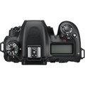 Nikon D7500 + 18-105 AF-S DX VR_308416832