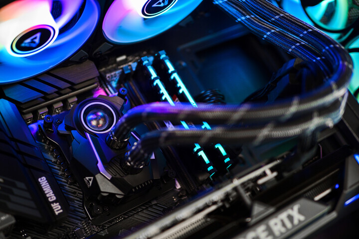 CZC.Pimpula 4000, profesionální PC_1326311856