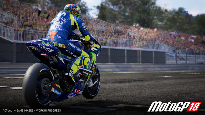 MotoGP 18 (Xbox ONE)_215605754