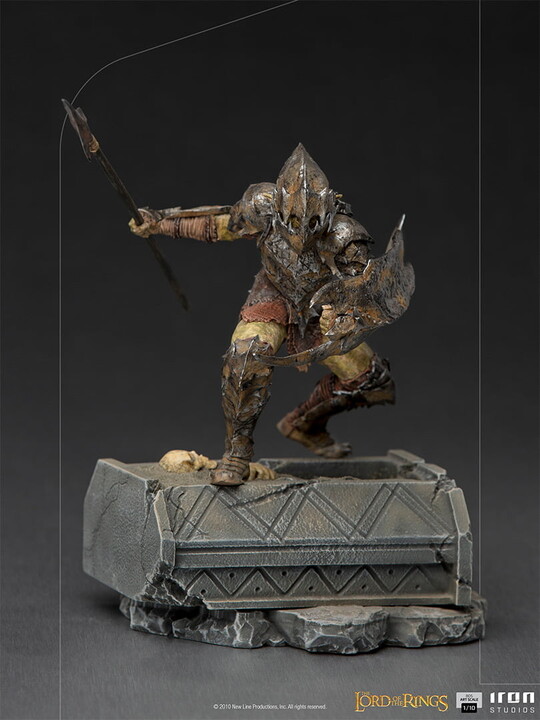 Figurka Iron Studios Lord of the Rings - Armored Orc BDS Art Scale, 1/10_1354590987