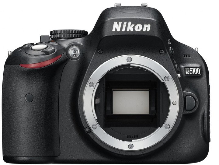 Nikon D5100 + 18-105 VR AF-S DX_528662026