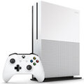 E3 2016: Microsoft ukázal menší a výkonnější Xbox