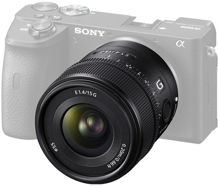 Sony E 15mm F1.4 G, APS-C lens_1408110039