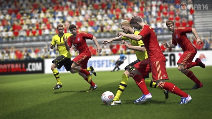 FIFA 14 (PS4)_2029902330