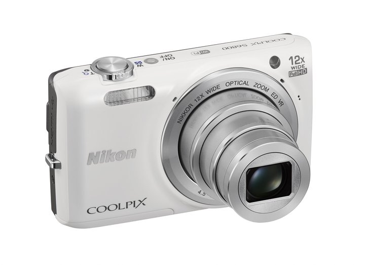 Nikon Coolpix S6800, bílá_1610194454