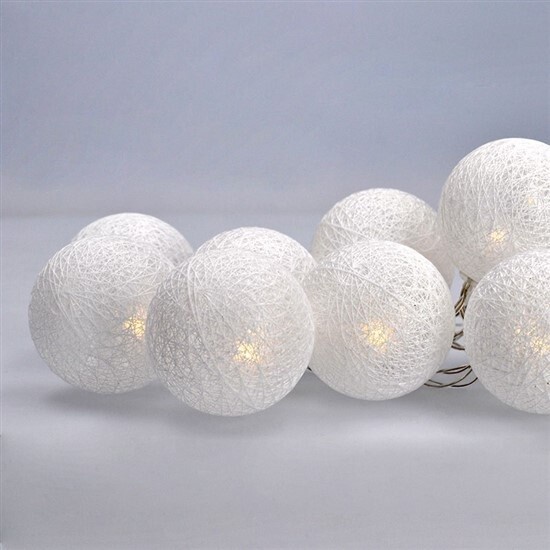 Solight LED řetěz vánoční koule bavlněné, 10LED, 1m, 2x AA, IP20_2087591821