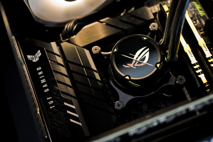 CZC.Gaming Paladin GC137, herní PC_1121689301