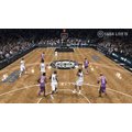 NBA Live 15 (PS4)_1903432105