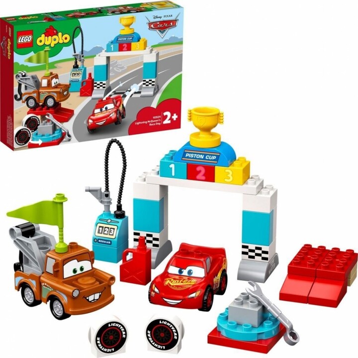 LEGO® DUPLO® Disney Cars 10924 Závodní den Bleska McQueena_1876015960