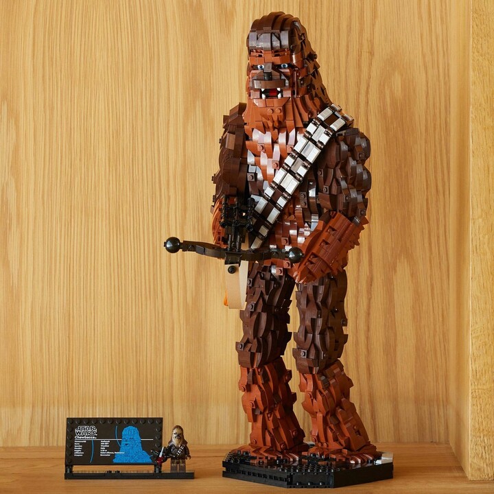 LEGO® Star Wars™ 75371 Chewbacca™, 2319 dílků v hodnotě 5 199 Kč_1963250103
