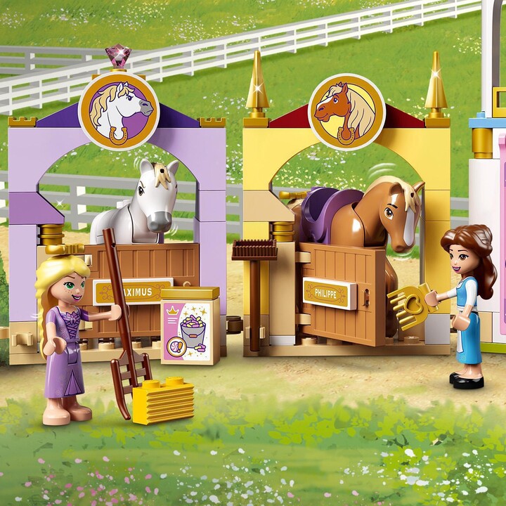 LEGO® Disney Princess 43195 Královské stáje Krásky a Lociky_1104554600