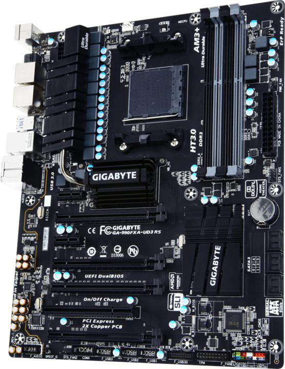 GIGABYTE 990FXA-UD3 R5 - AMD 990FX_1568323894