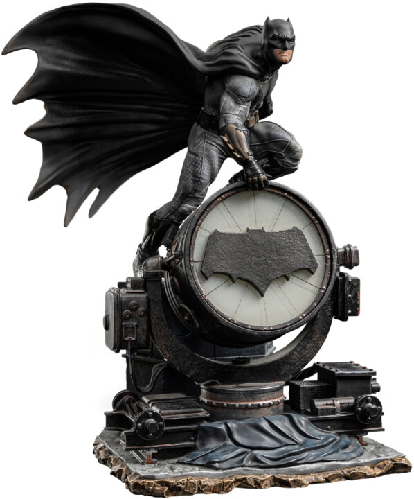 Figurka Iron Studios DC: Zack Snyder&#39;s Justice League - Batman on Batsignal Deluxe Art Scale 1/10_432028173