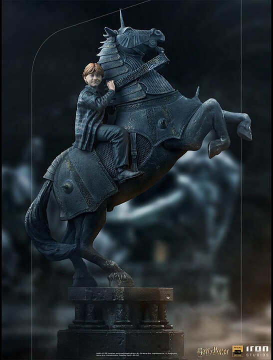 Figurka Iron Studios Harry Potter - Ron Weasley at the Wizard Chess Deluxe Art Scale, 1/10_2088374376
